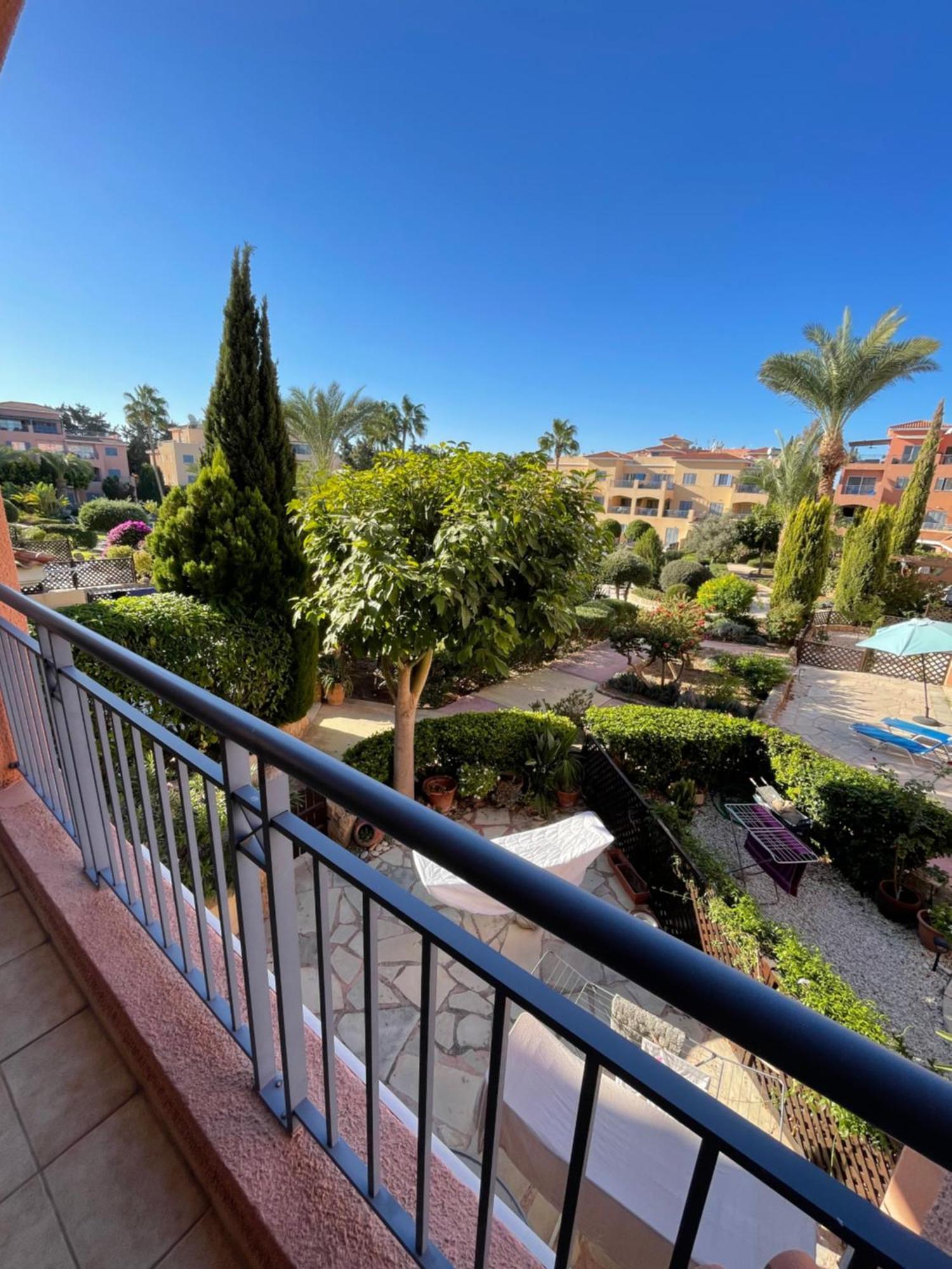 Limnaria Gardens Two Bedroom Apartment With Balcony Paphos Eksteriør bilde