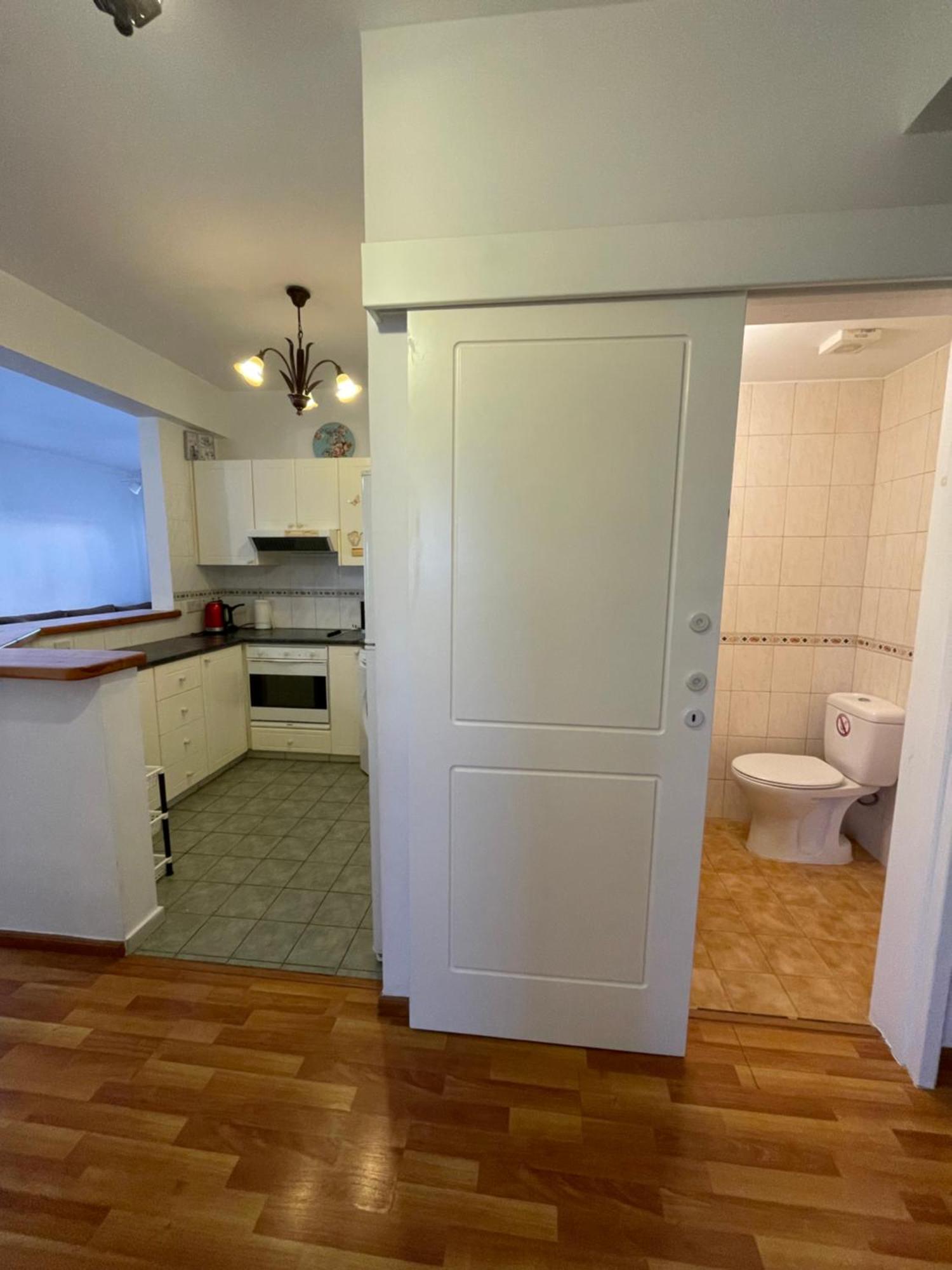 Limnaria Gardens Two Bedroom Apartment With Balcony Paphos Eksteriør bilde